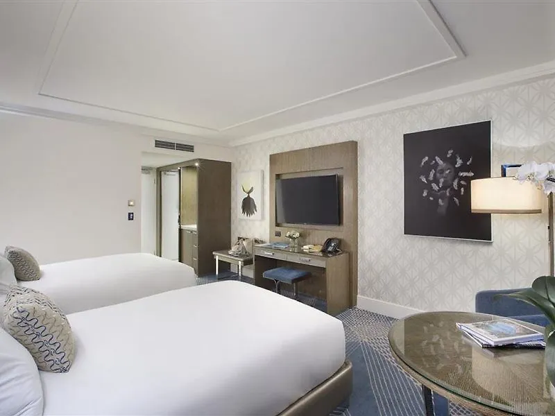 ***** Hotel The Star Grand Gold Coast Australia